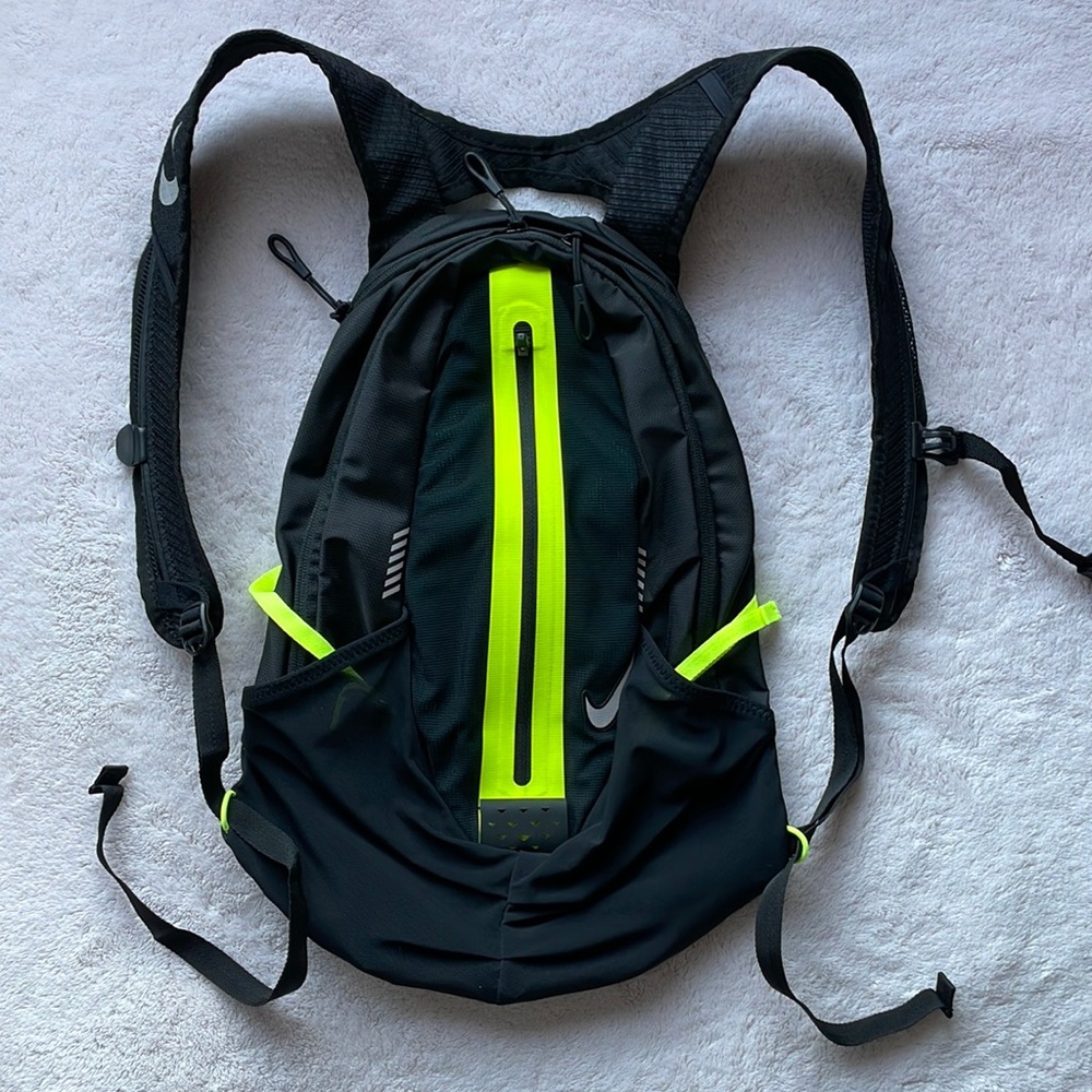 NIKE Running Lightweight Backpack